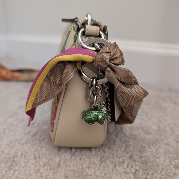 Coach Nolita 19 Floral Bag with Matching Scarf and Frog Prince Keychain - Picture 3 of 11
